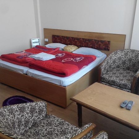 Hotel Mount View Joshīmath Zewnętrze zdjęcie